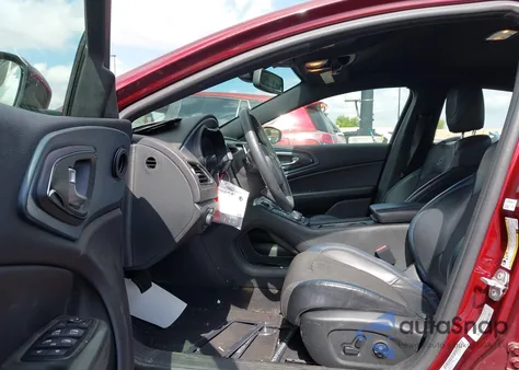 2015 Chrysler 200 S из США, поврежденный, VIN 1C3CCCBB7FN568086